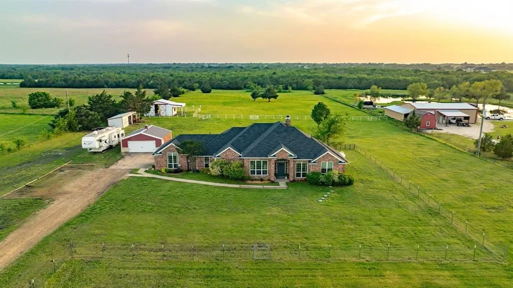 900 F.M. 1139, Heath, Texas, United States. - Photo 23