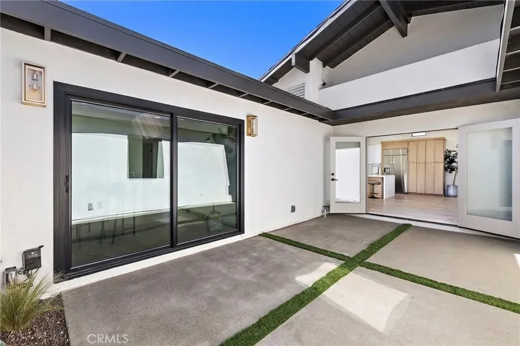 5392 Sierra Roja Road, Irvine, California, United States. - Photo 31