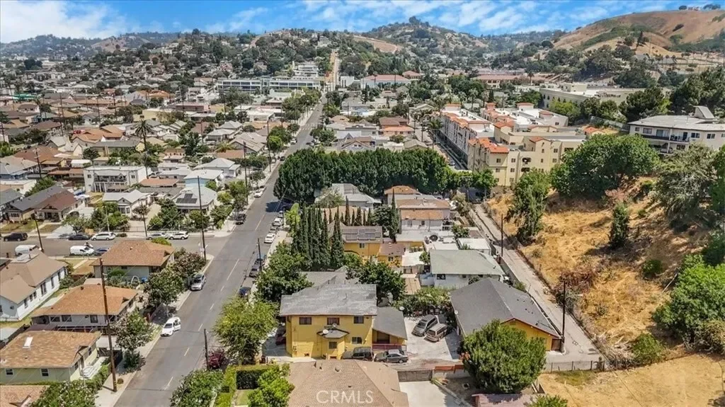2122 Thomas Street, Los Angeles, California, United States. - Photo 15