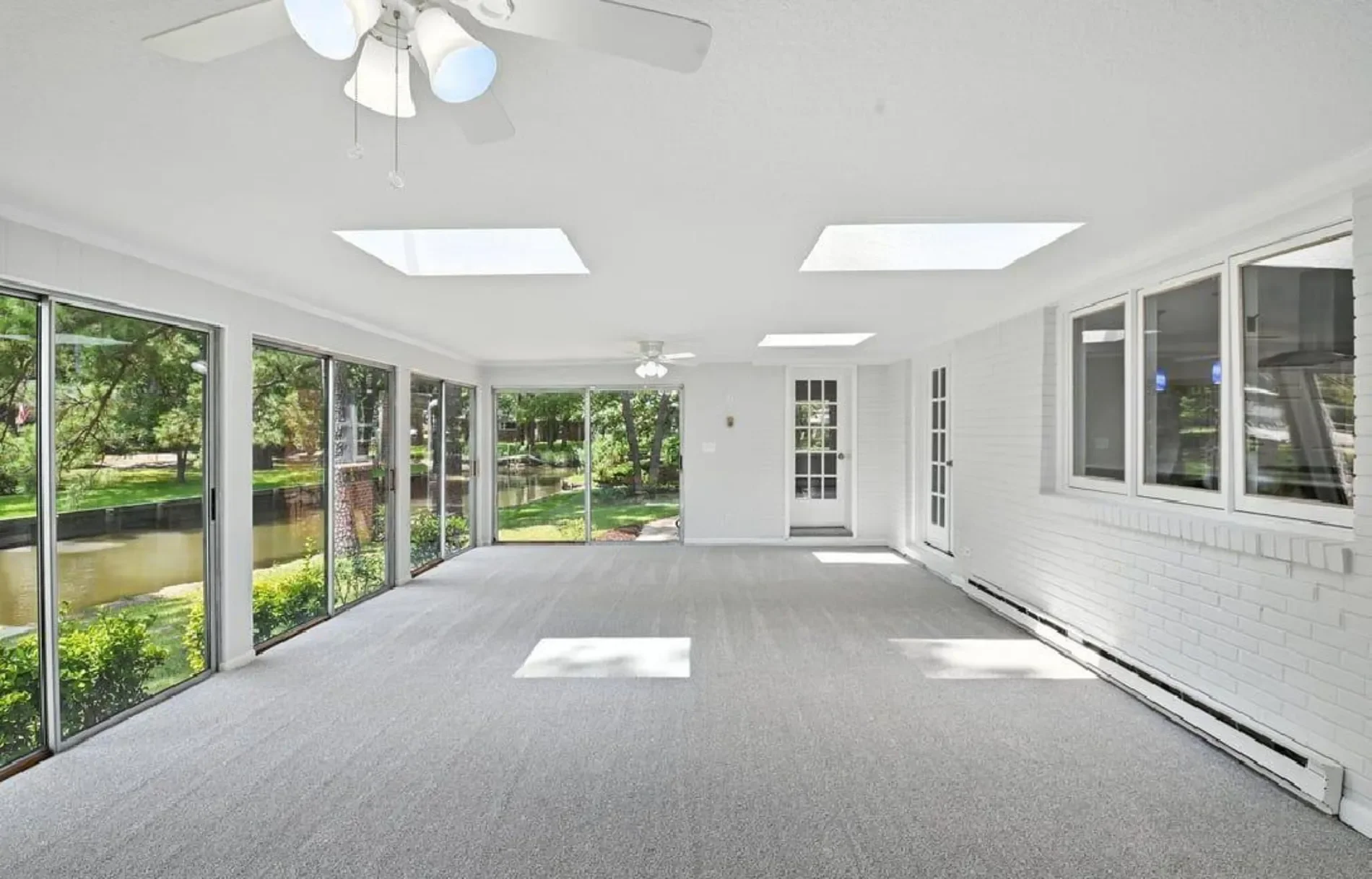 Gallery photo 10