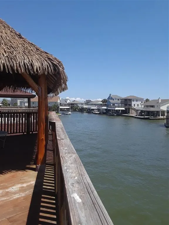 502 Isles End Road, Galveston, Texas, United States. - Photo 6
