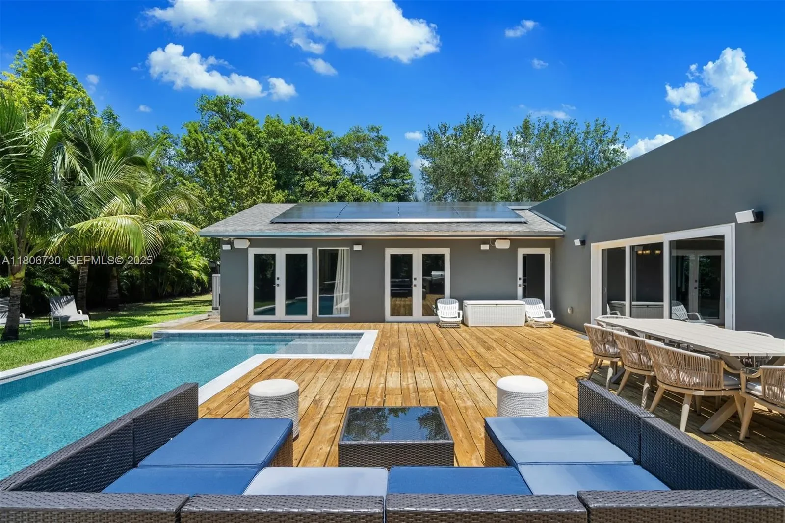 5943 SW 62nd St, South Miami, FL 33143, Miami, Florida, United States. - Photo 30