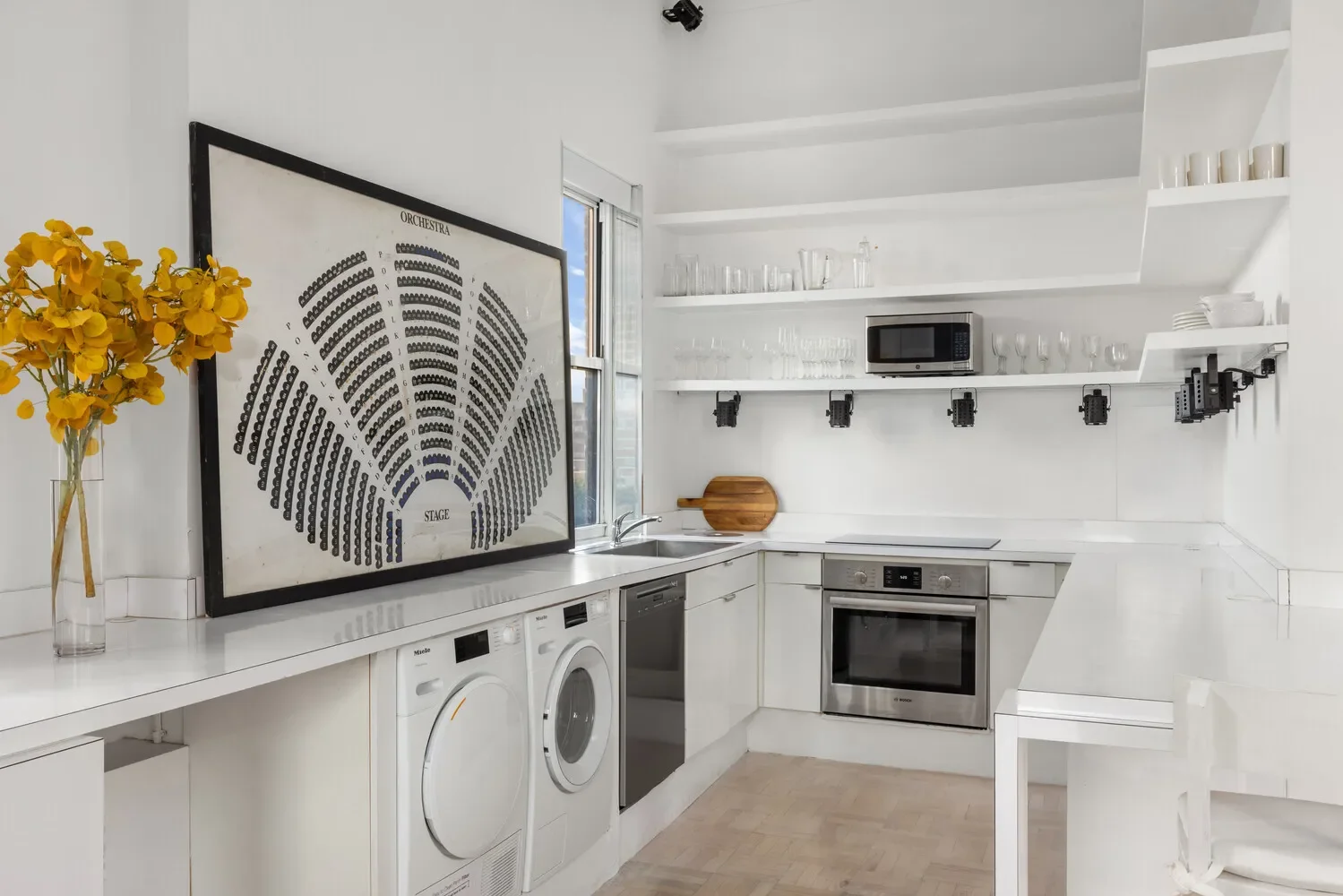 Southgate, 400 E 52ND ST, New York, New York, United States. - Photo 4
