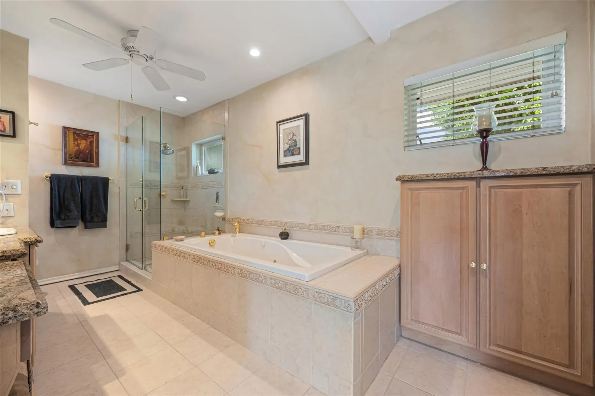 2870 NE 26th St, Wilton Manors, Florida, United States. - Photo 12
