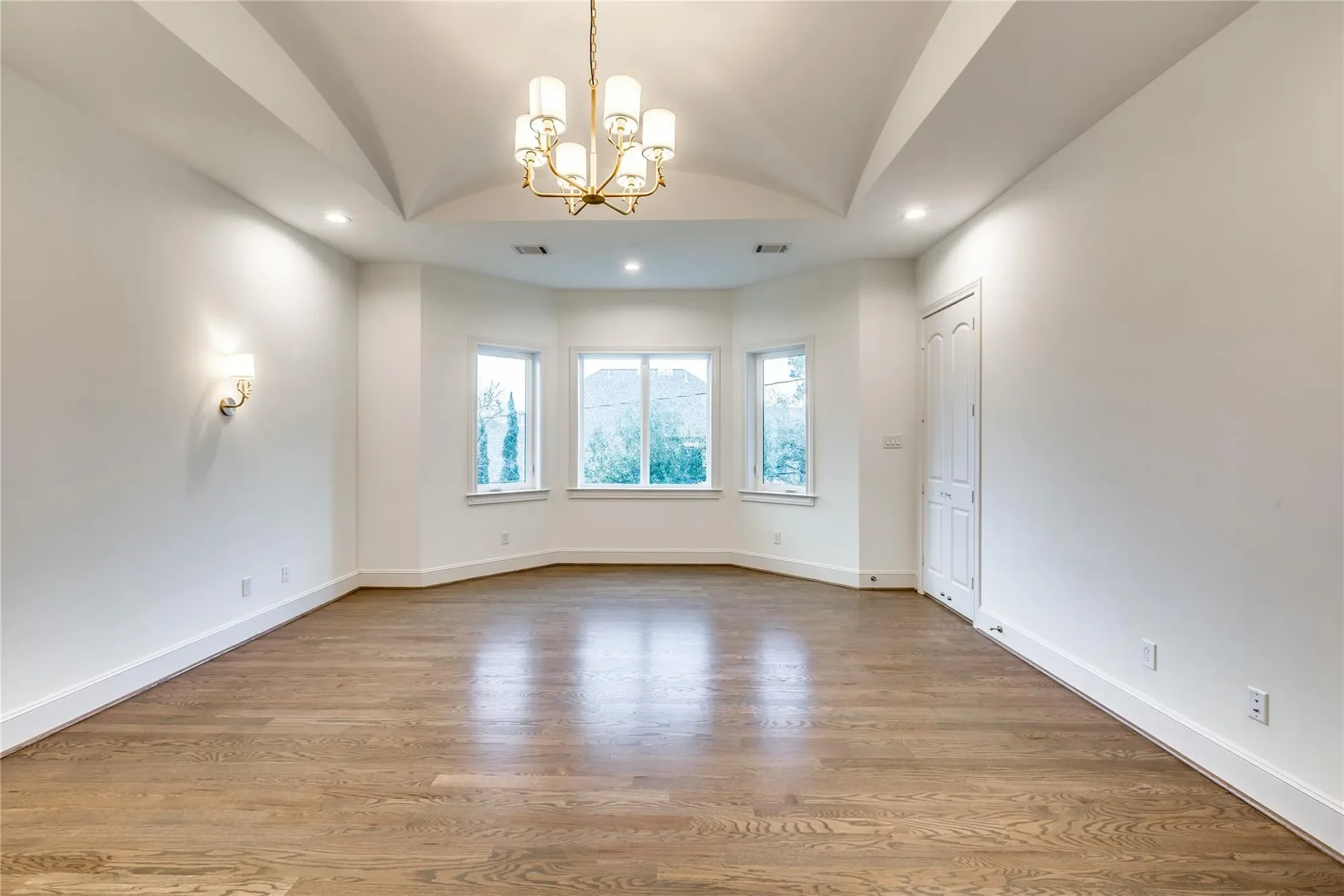 Gallery photo 10