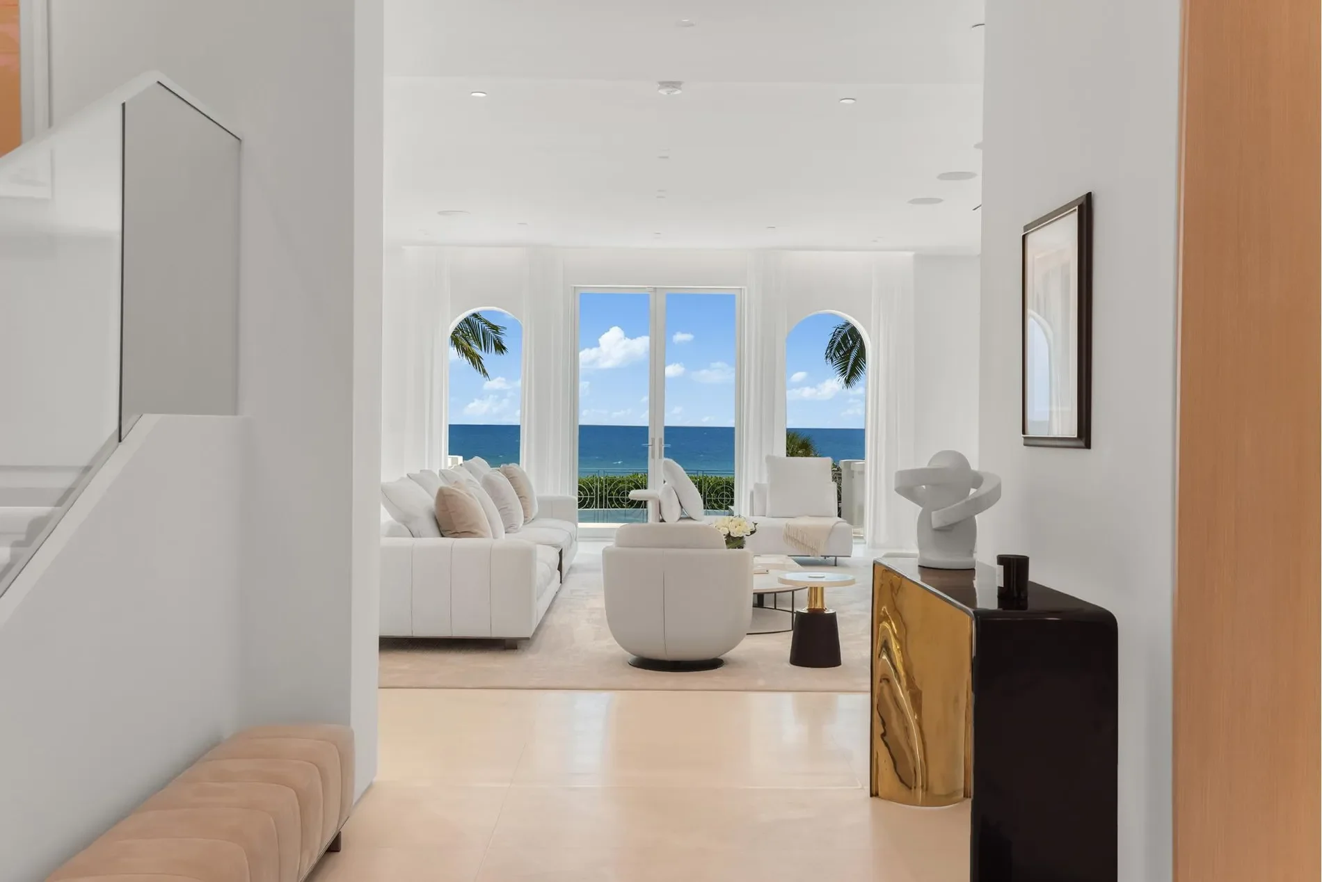 5959 Collins Ave, Miami Beach, Florida, United States. - Photo 8