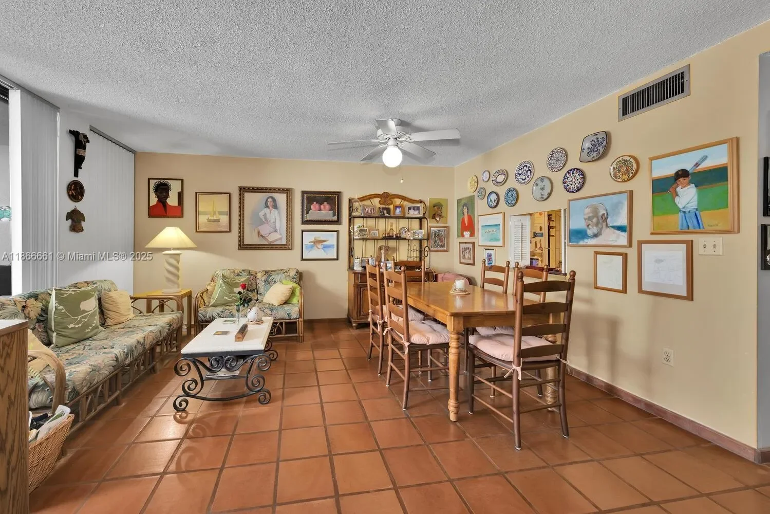 265 Grapetree Dr 110, Key Biscayne, Florida, United States. - Photo 10