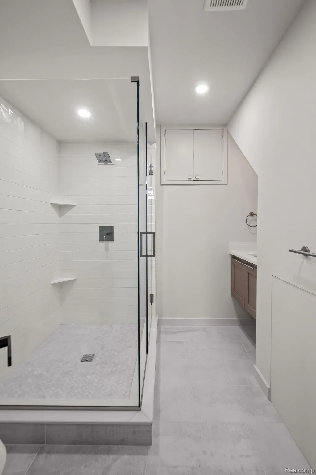 3539 Walbri Dr., Bloomfield Hills, MI 48304, Bloomfield Hills, Michigan, United States. - Photo 33