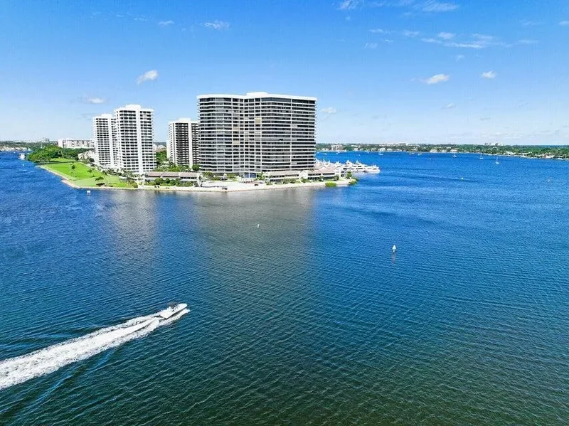 100 Lakeshore Drive 351, North Palm Beach, Florida, United States. - Photo 48