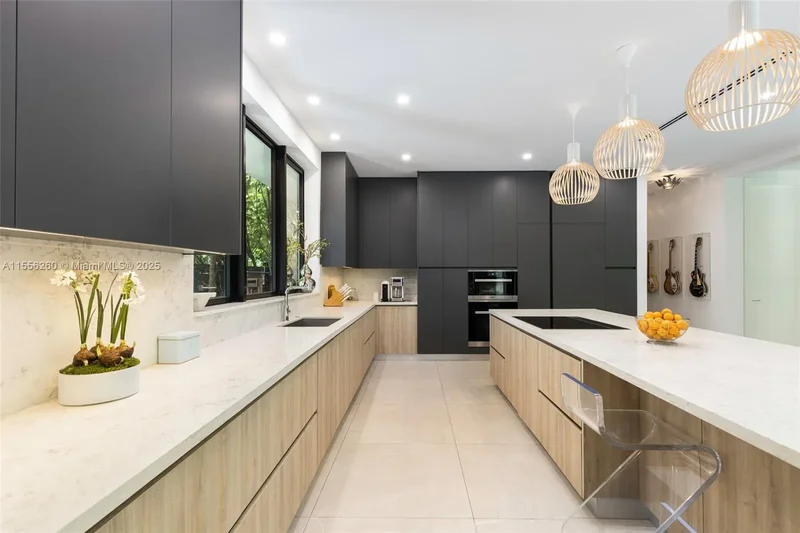 3470 Poinciana Ave, Miami, Florida, United States. - Photo 33