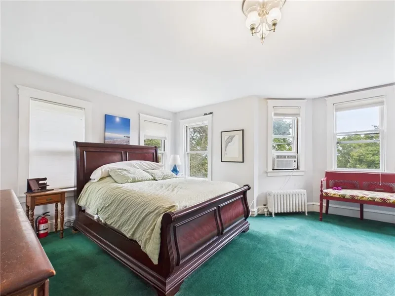 204 Spencer Avenue, Warwick, Rhode Island, United States. - Photo 38
