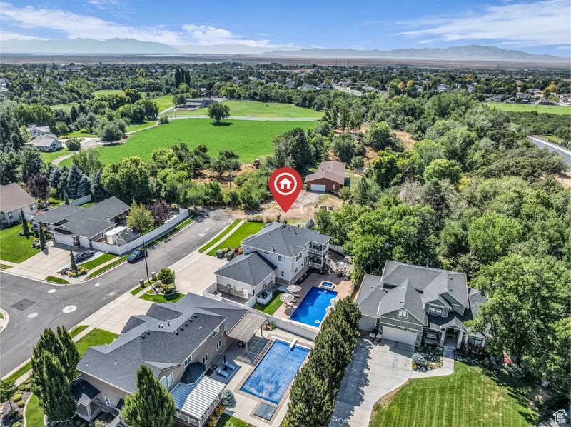 557 E WARM SPRINGS DR, Kaysville, Utah, United States. - Photo 38