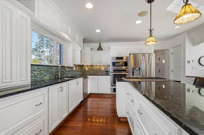 Thumbnail 18