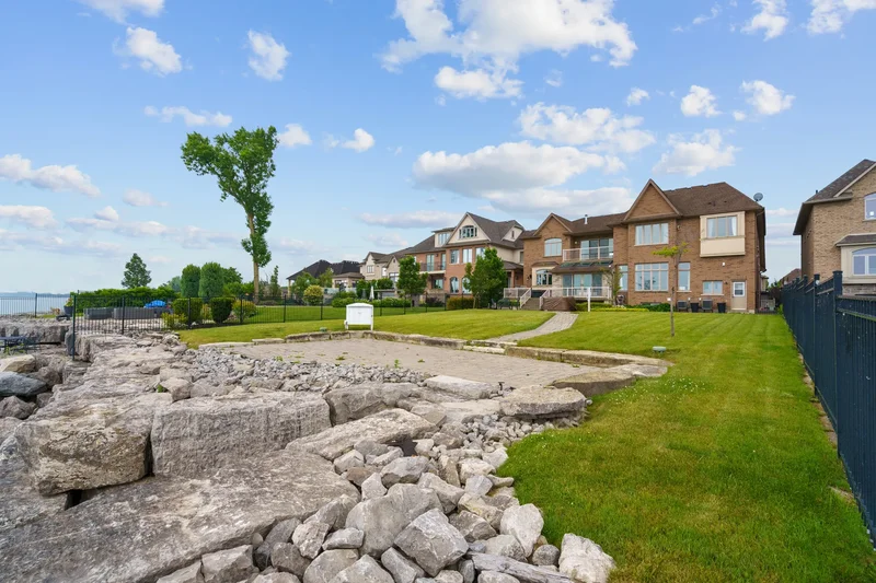 56 Aquamarine Dr, Hamilton, ON L8E 0E8, Canada, Hamilton, Ontario, Canada. - Photo 13