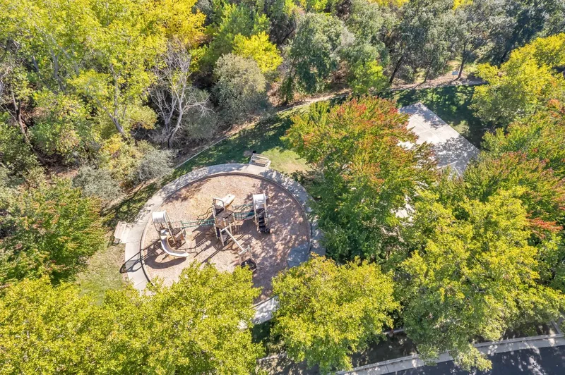 8755 Brookdale Circle, Granite Bay, CA 95746, Granite Bay, California, United States. - Photo 2