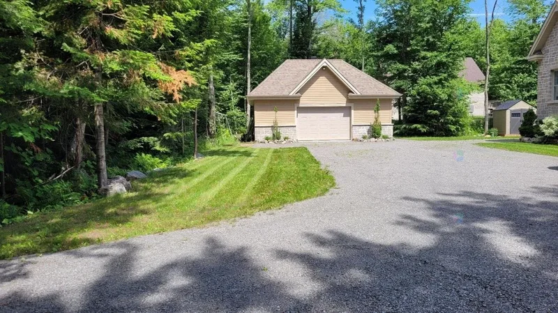 313 313A Rue du Havre, Saint-Colomban, Quebec, Canada. - Photo 12