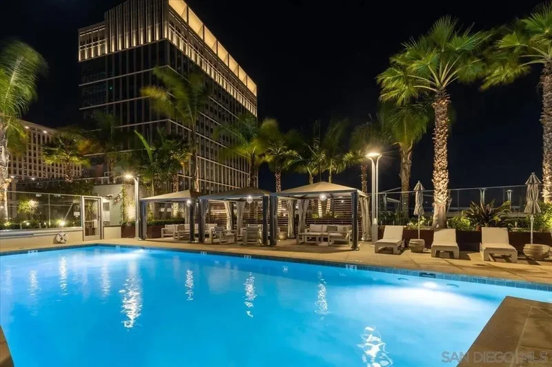 888 W E Street 1001, San Diego, California, United States. - Photo 43