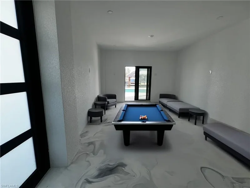 910 3rd ST, Fort Myers Beach, Florida, United States. - Photo 29