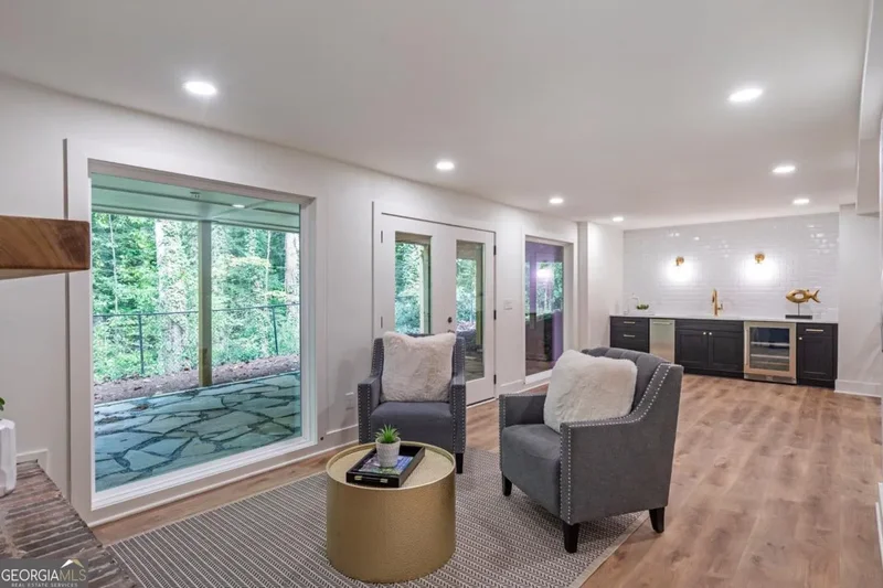 4955 Powers Ferry Road, Sandy Springs, GA 30327, Atlanta, Georgia, United States. - Photo 25