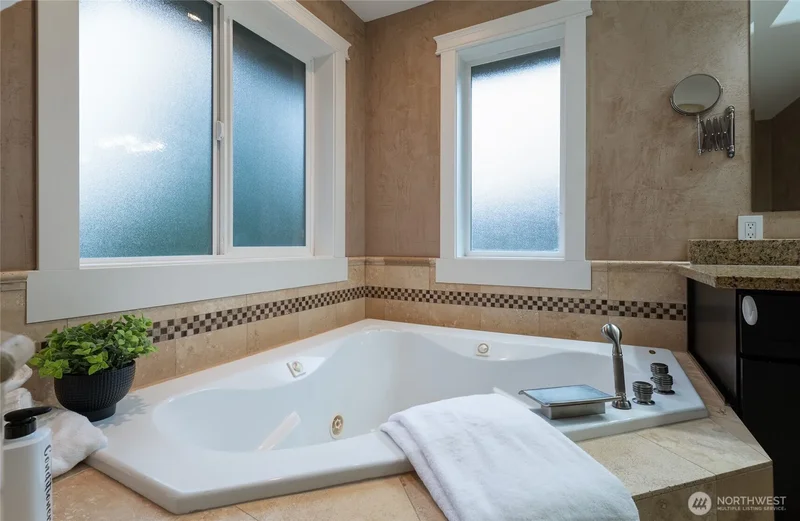 12507 SE 218th Place, Snohomish, WA, 98296, USA, Snohomish, Washington, United States. - Photo 21