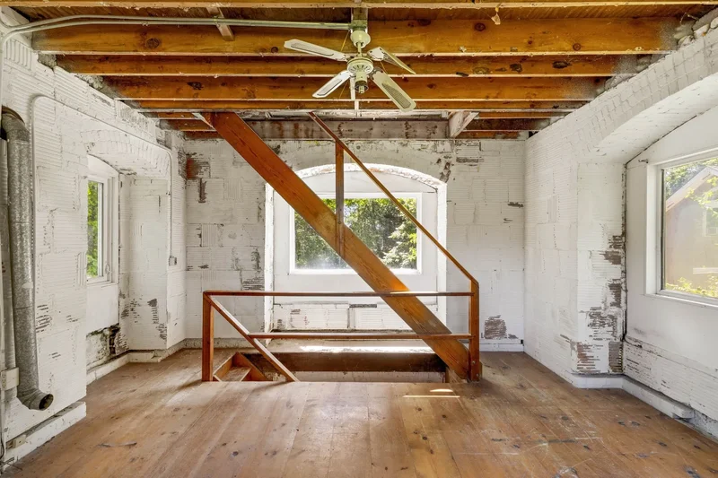 880 W Mill Road , Mattituck, NY 11952, Peconic, New York, United States. - Photo 14