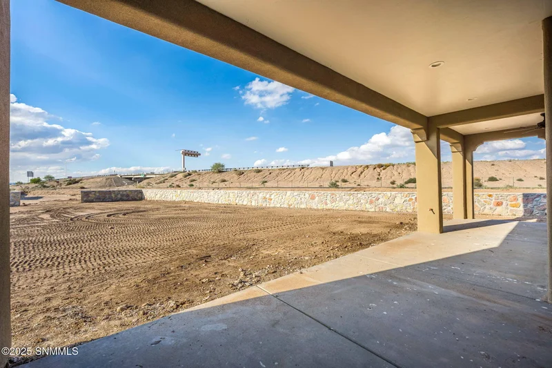 711 Hendee Place, Las Cruces, NM 88005, Las Cruces, New Mexico, United States. - Photo 38