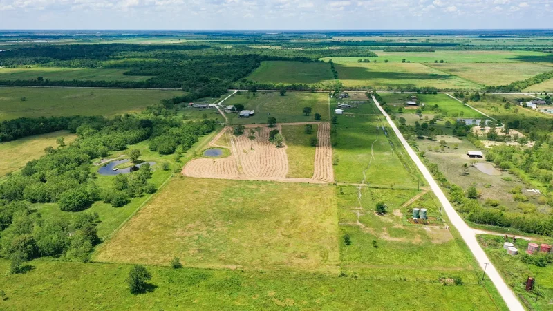 2828 County Road 615, Dayton, TX 77535, Dayton, Texas, United States. - Photo 3