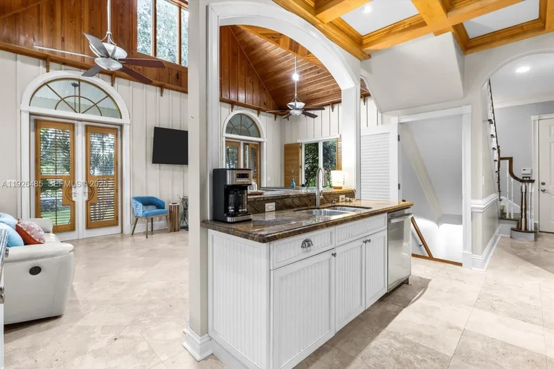 9066 SE Athena St, Hobe Sound, Florida, United States. - Photo 6