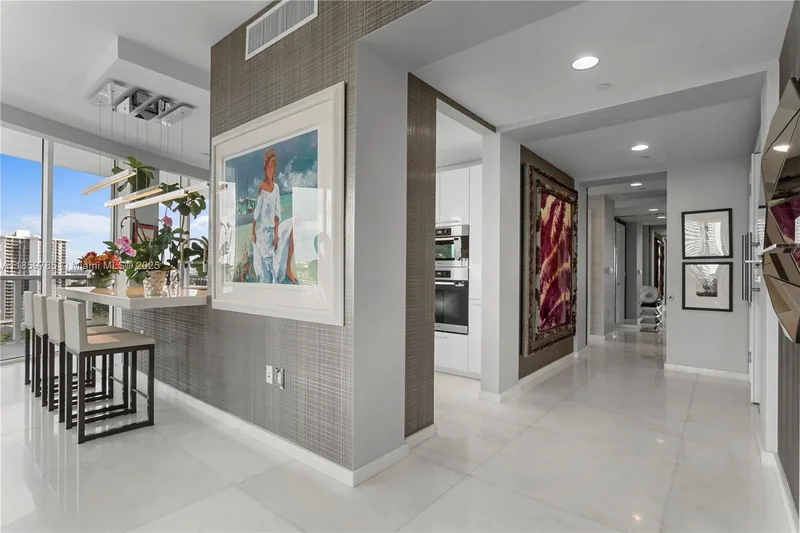 4100 Island Blvd, Golden Beach, Florida, United States. - Photo 31