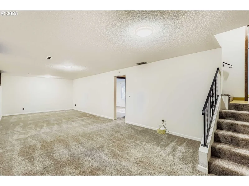 14546 S KELMSLEY DR, Oregon City, Oregon, United States. - Photo 20