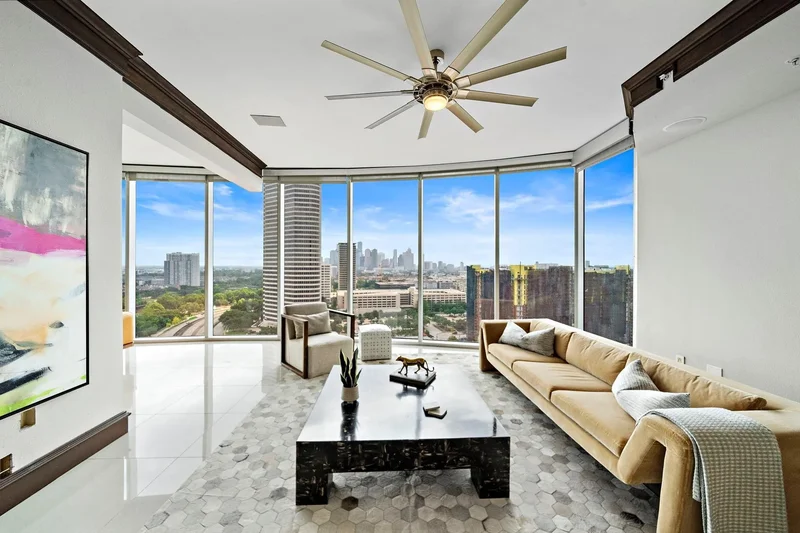 3333 Allen Parkway 2006, Houston, Texas, United States. - Photo 19