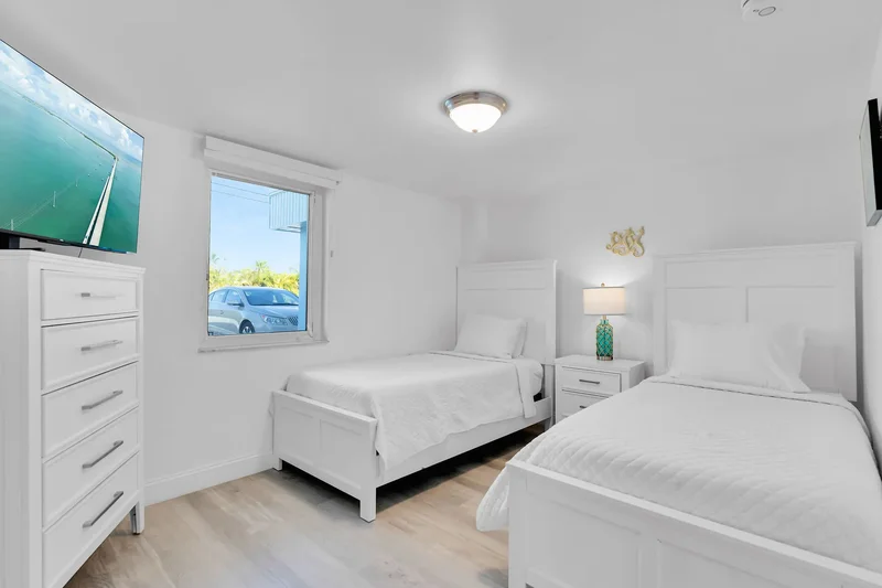 571 8th Street, Key Colony Beach, FL 33050, Key Colony Beach, Florida, United States. - Photo 44