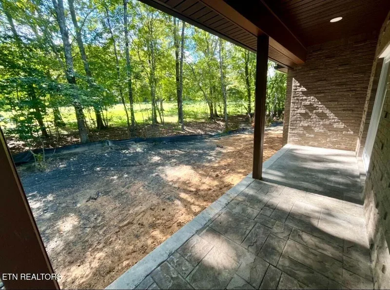 414 Beachwood Drive, Crossville, TN 38558, Crossville, Tennessee, United States. - Photo 32