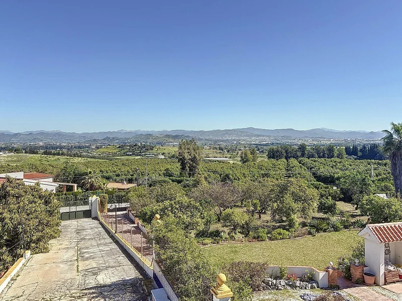 Calle Azor, Alhaurín de la Torre, Spain, Alhaurin de la Torre, Andalusia, Spain. - Photo 17