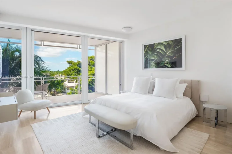 9001 Collins Ave S-305, Bal Harbour, Florida, United States. - Photo 23