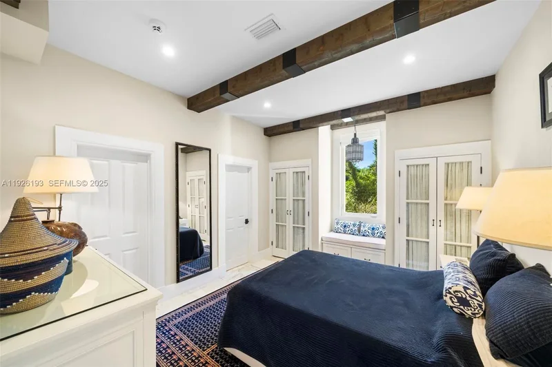 3333 Poinciana Ave, Miami, Florida, United States. - Photo 36