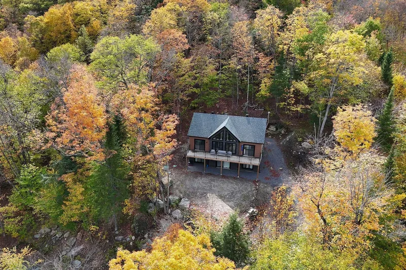 252 Ch. Isaac-GrÈgoire S., Laurentides, La Minerve, Quebec, Canada. - Photo 37