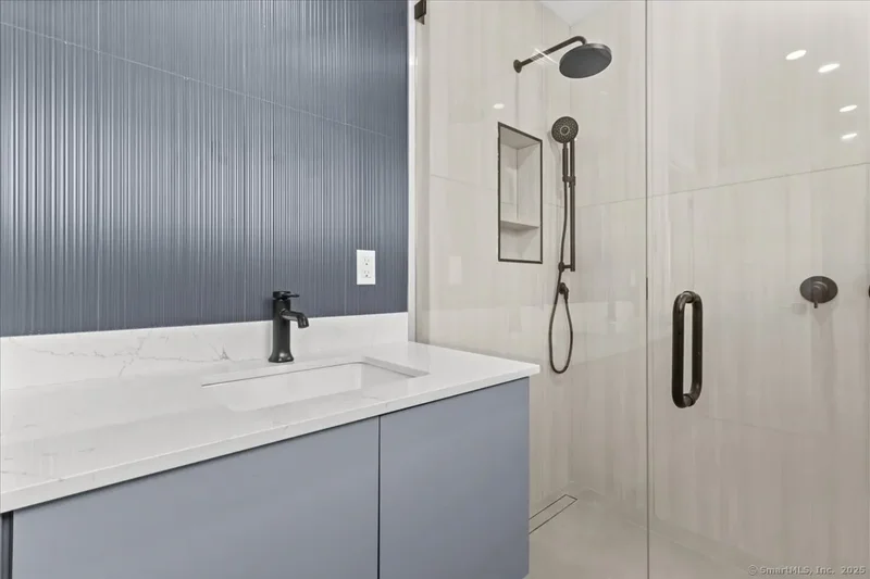 108 Gregory Boulevard, Norwalk, Connecticut, United States. - Photo 3