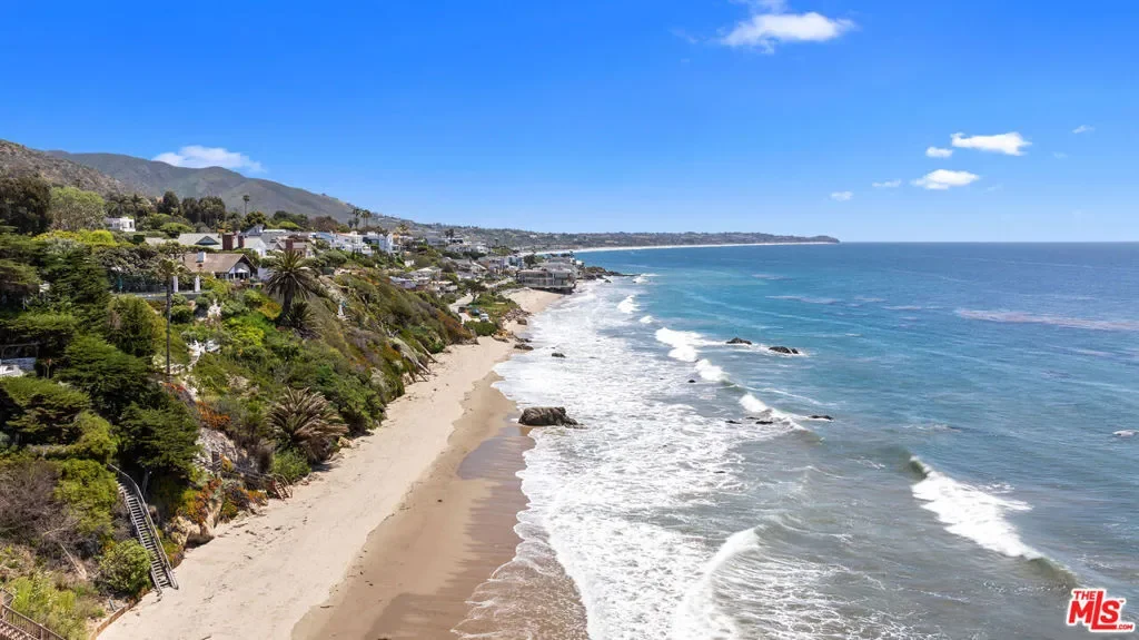 31830 Broad Beach Road, Malibu, California, United States. - Photo 20