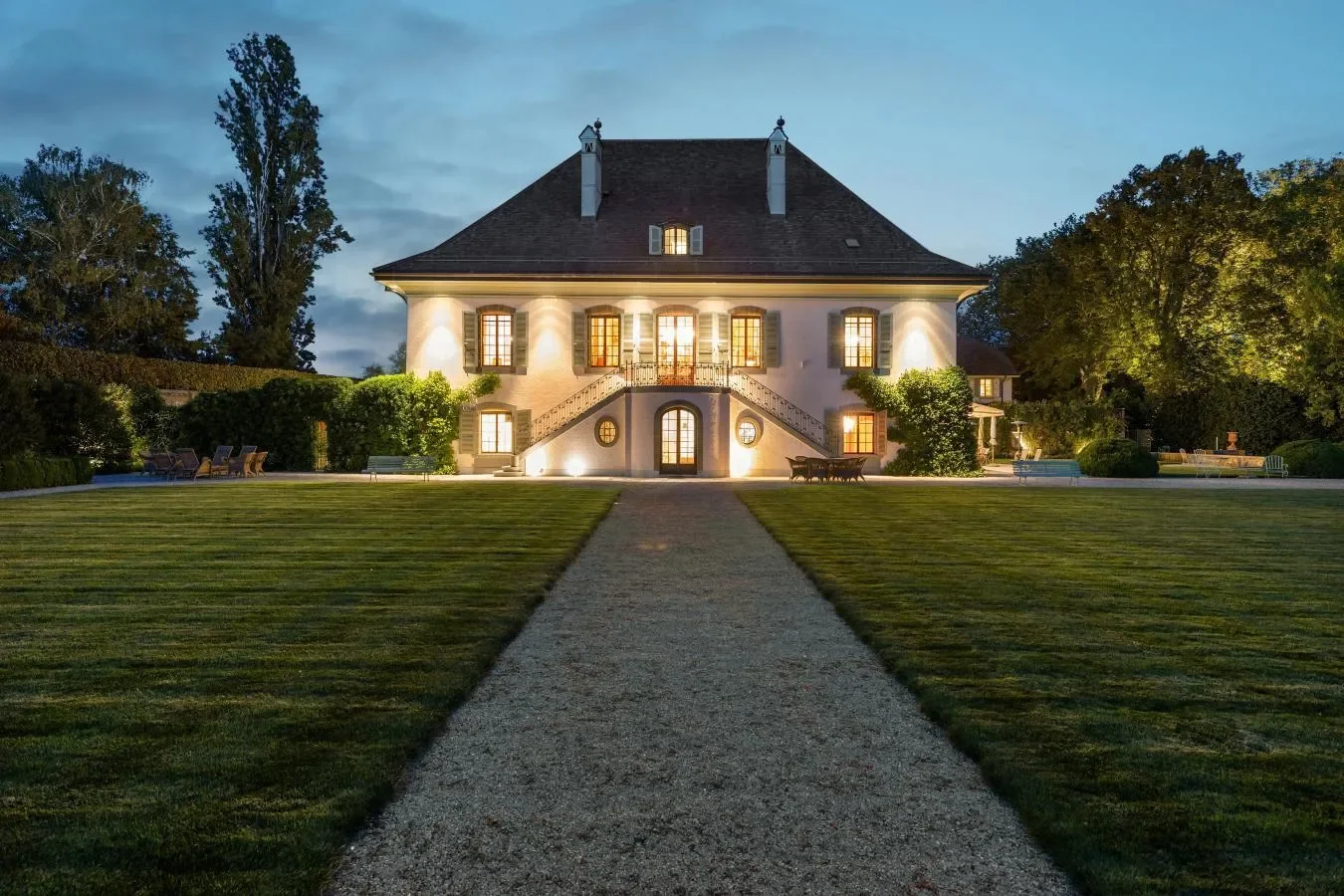 The Royal Estate and Chateau de Merlinge