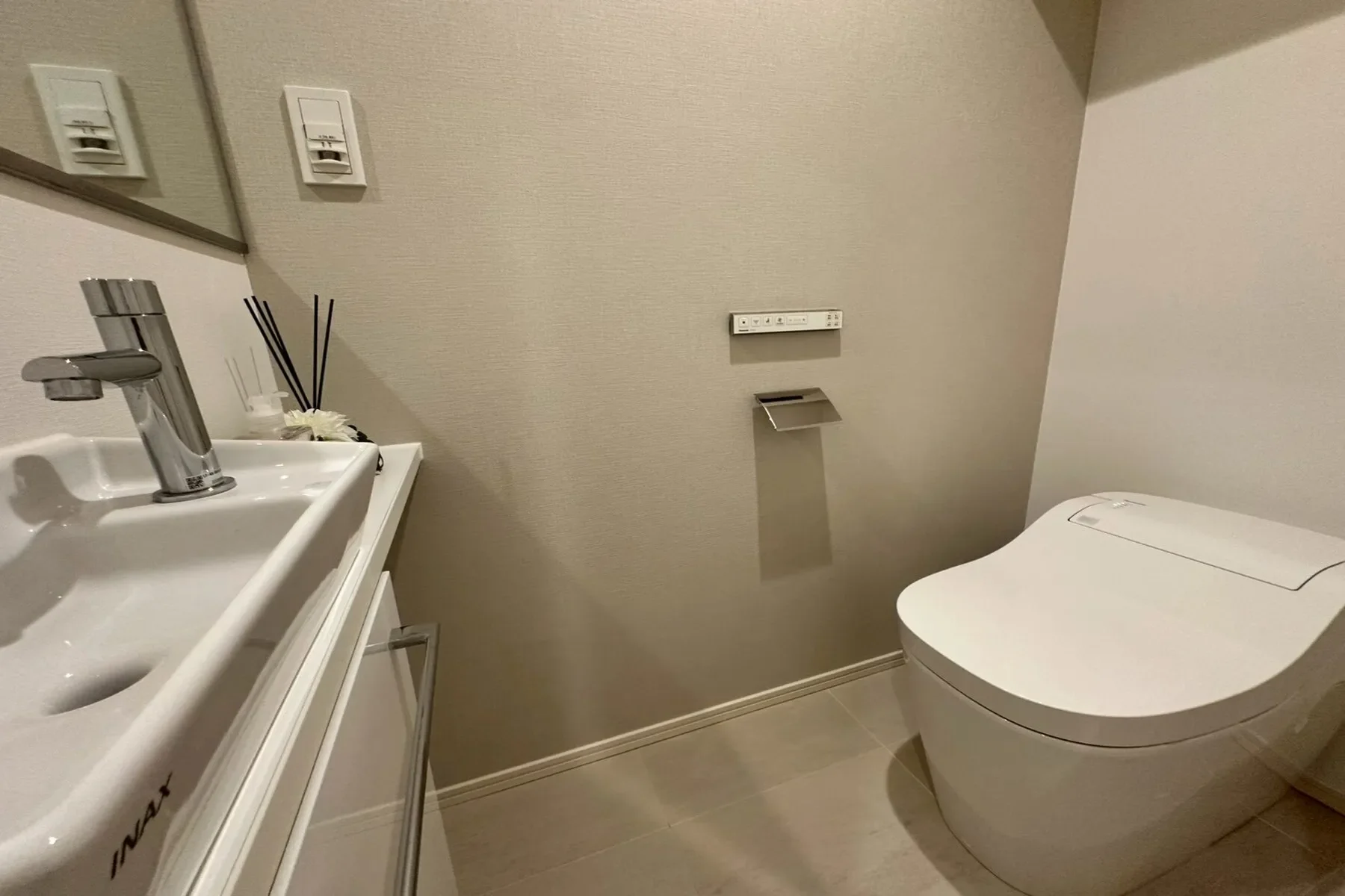 Gallery photo 6