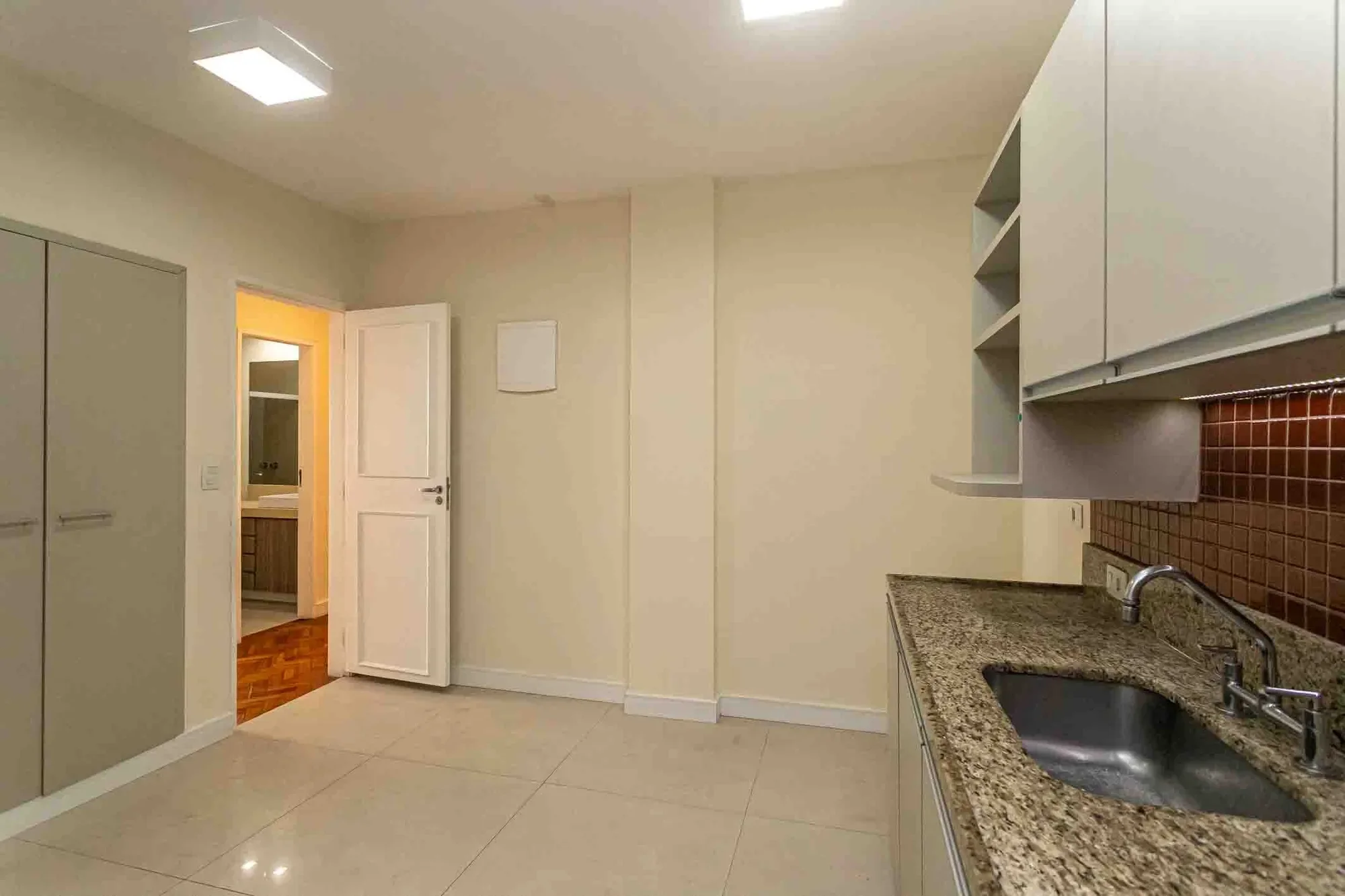 Gallery photo 6