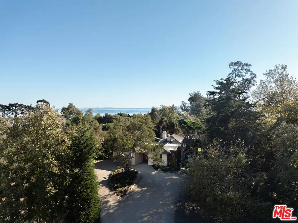 2937 Padaro Lane, Carpinteria, California, United States. - Photo 6