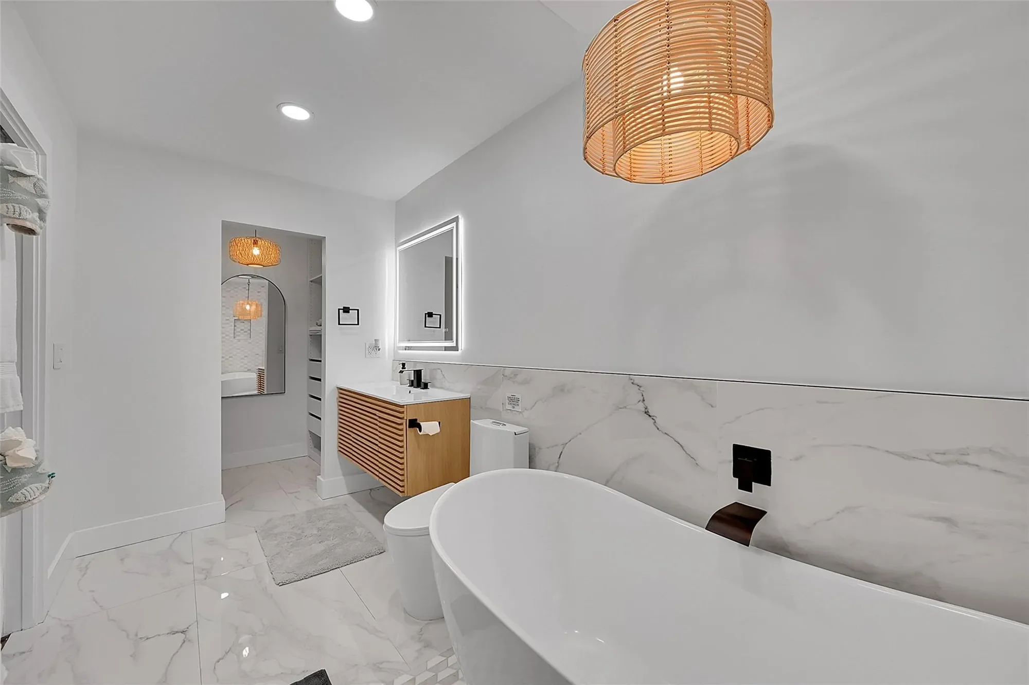 1080 SE 9th Ave, Pompano Beach, Florida, United States. - Photo 12