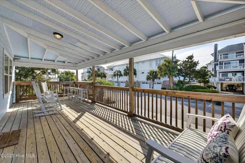 9 E Atlanta Street, Wrightsville Beach, North Carolina, United States. - Photo 5
