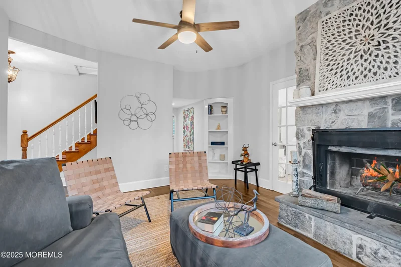 18 Middletown Avenue, Atlantic Highlands, NJ 07716, Atlantic Highlands, New Jersey, United States. - Photo 28