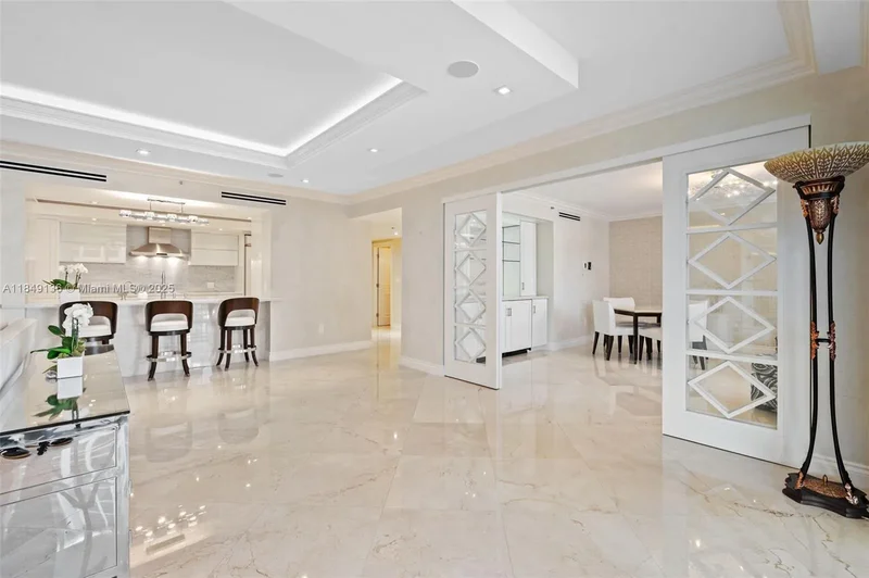 10205 Collins Ave 404, Bal Harbour, Florida, United States. - Photo 10