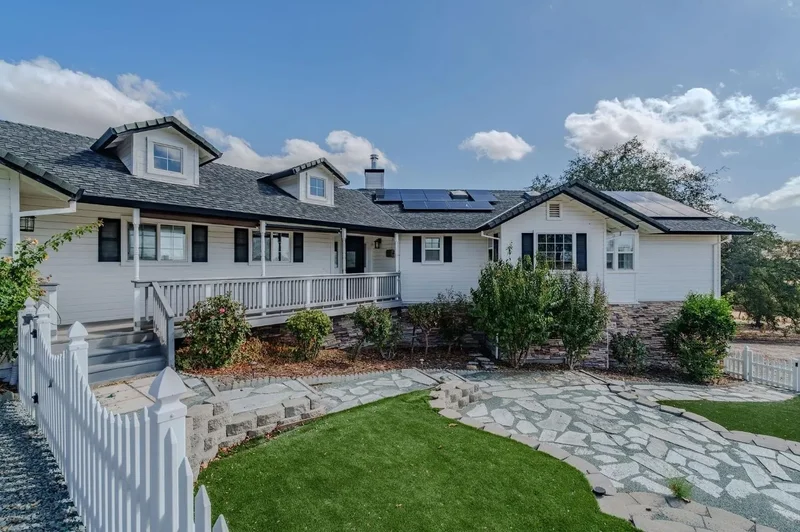 100 Dakota Drive, Valley Springs, CA 95252, Valley Springs, California, United States. - Photo 31