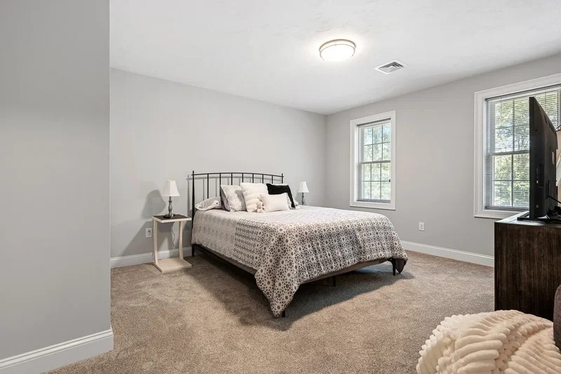 85 East St, Uxbridge, MA 01569, Uxbridge, Massachusetts, United States. - Photo 32