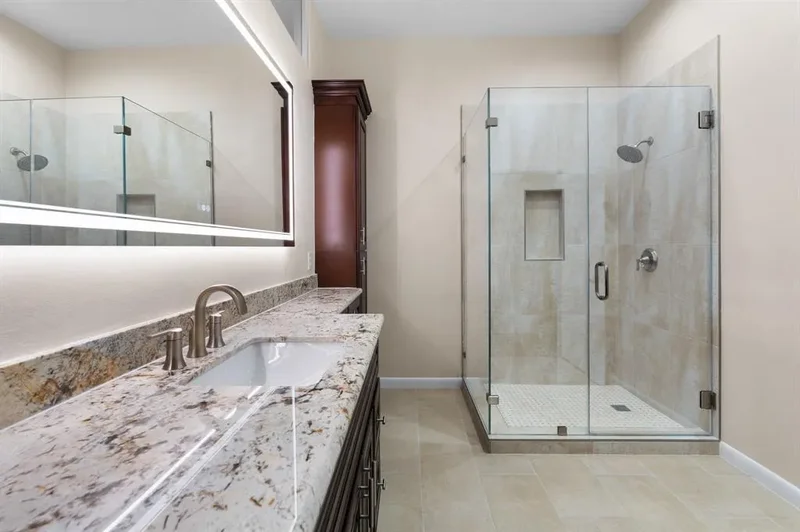 9171 Briar Forest, Houston, Texas, United States. - Photo 36